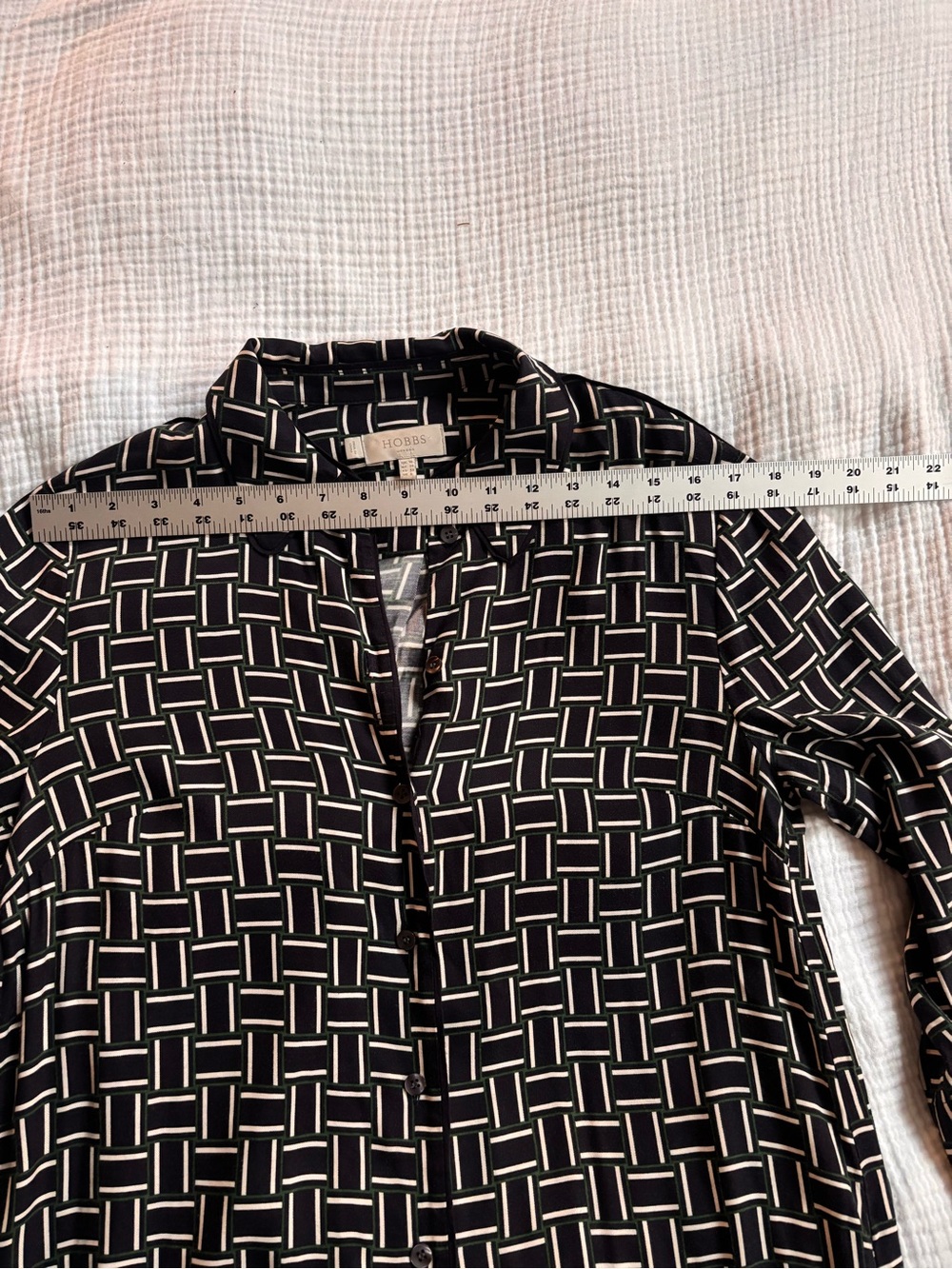 HOBBS of London Navy & White Geometric Button-Front Tunic Dress - Picture 6 of 9